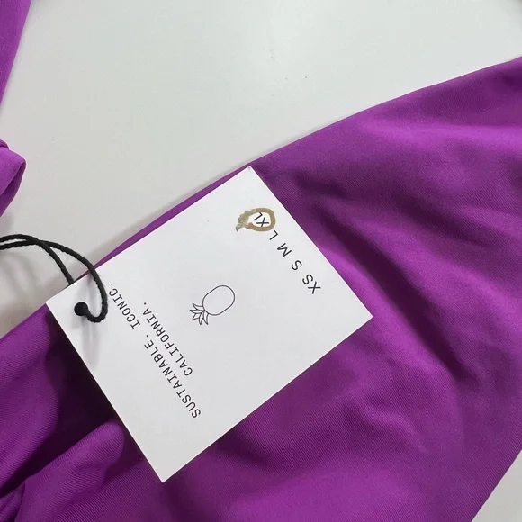 Skatie Darby top in Vacay - Picture 2 of 3